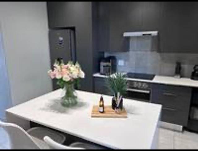 2 BEDROOM PROPERTY TO RENT IN BROOKLYN